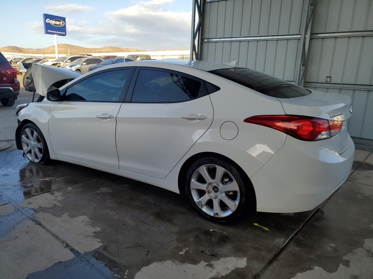 2013 HYUNDAI ELANTRA GL - Image 2