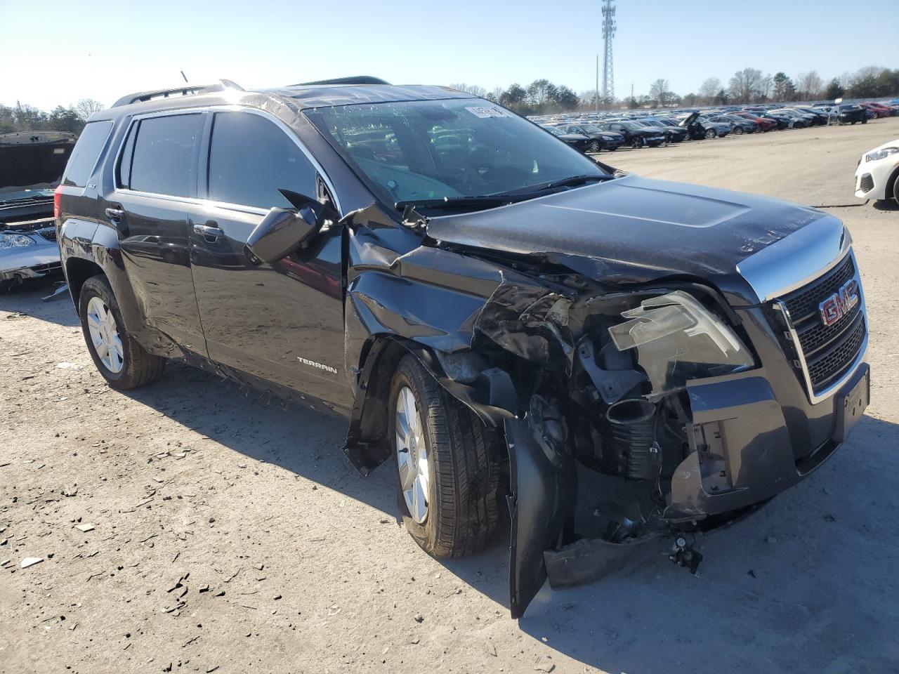 2013 GMC TERRAIN SL - Image 4