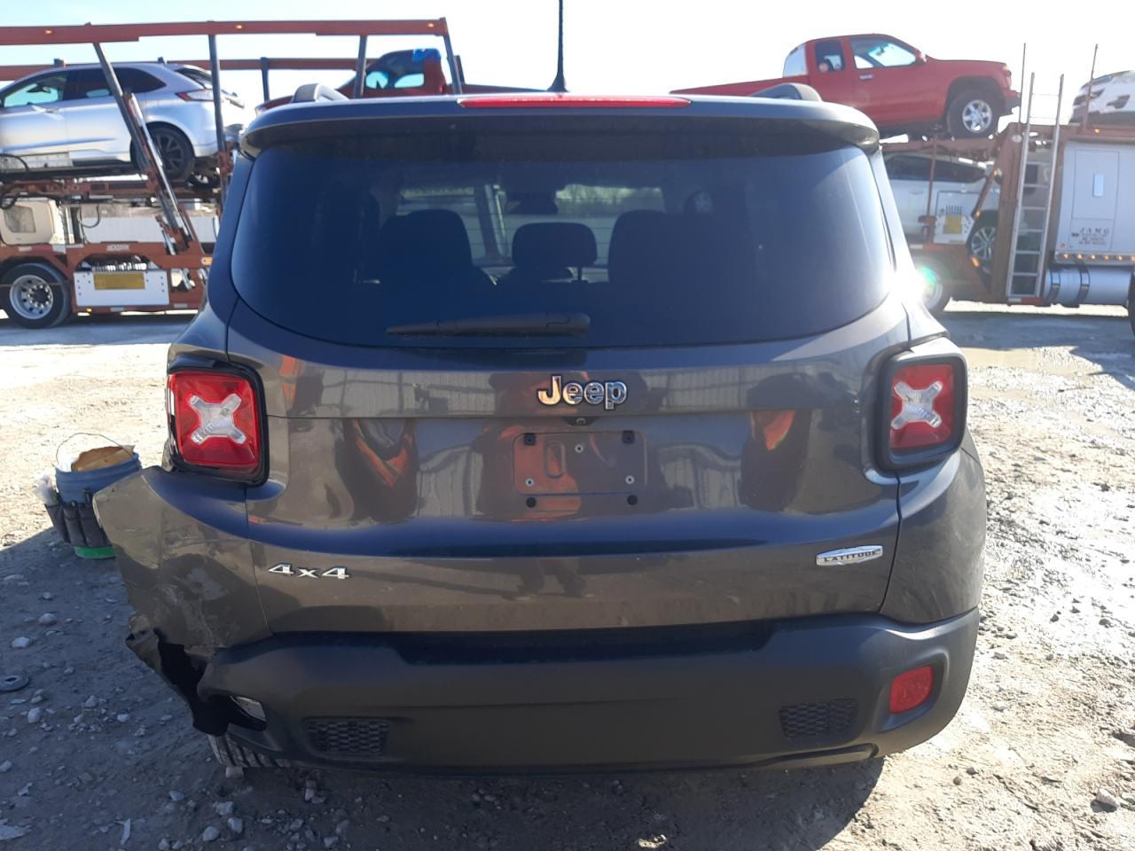 2016 JEEP RENEGADE L - Image 6