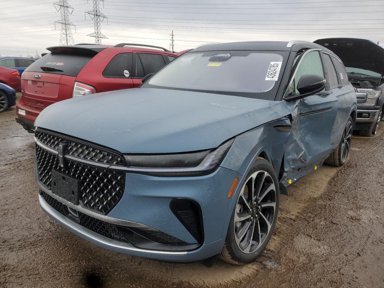 2025 LINCOLN NAUTILUS B
