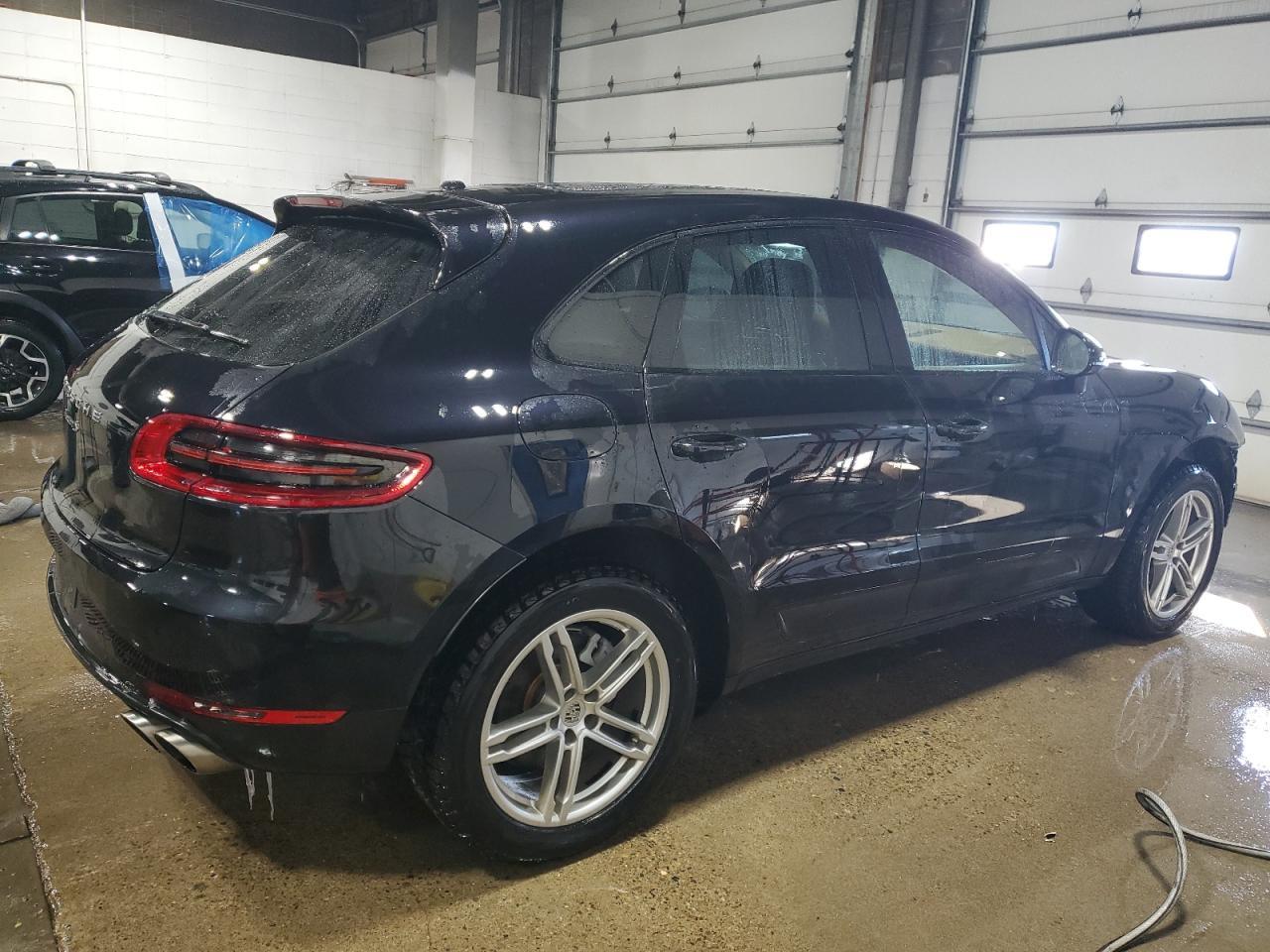2015 PORSCHE MACAN S - Фото 3