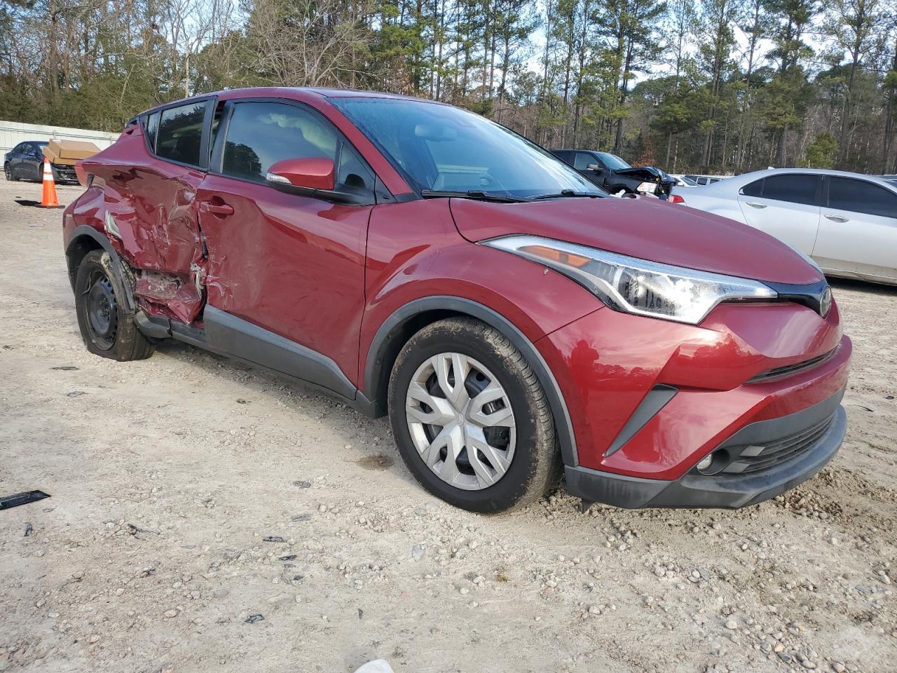 2019 TOYOTA C-HR XLE - Фото 4
