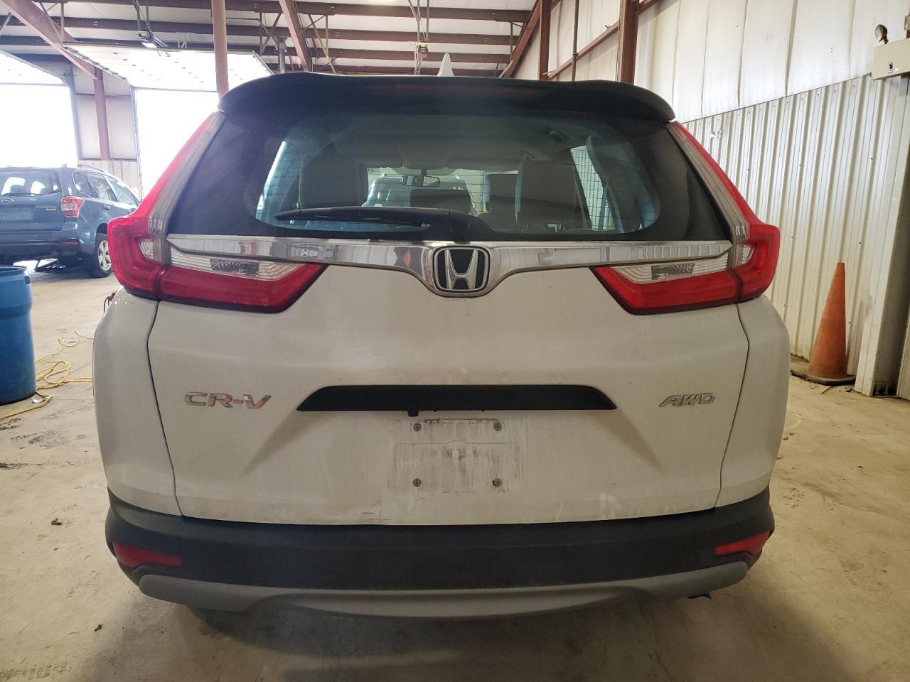 2017 HONDA CR-V LX - Image 6