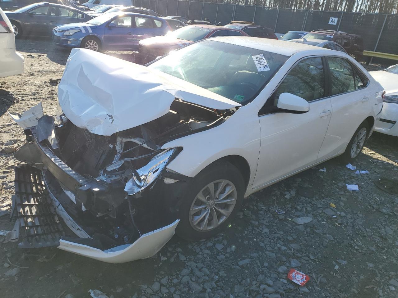 2016 TOYOTA CAMRY LE