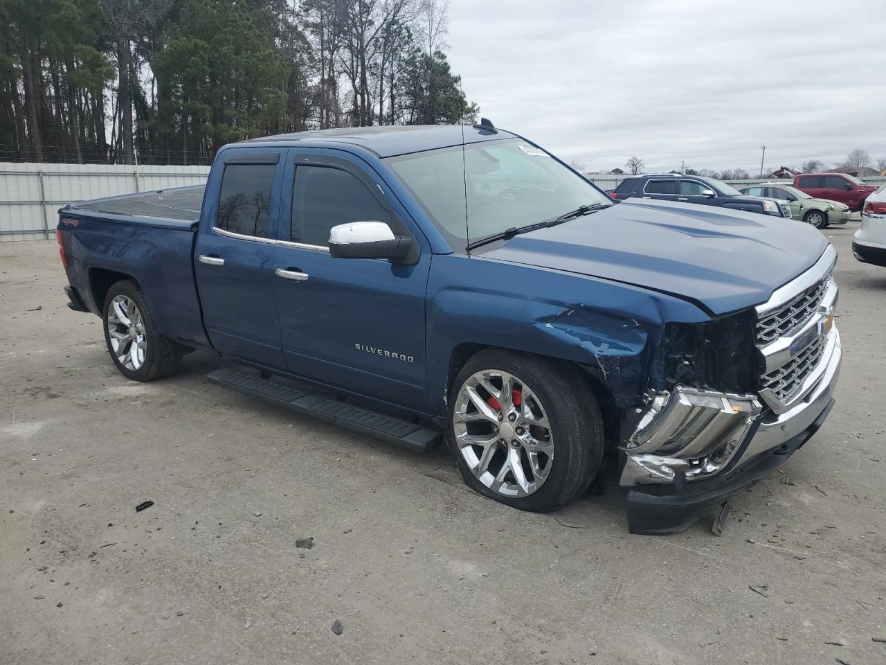 2017 CHEVROLET SILVERADO - Фото 4