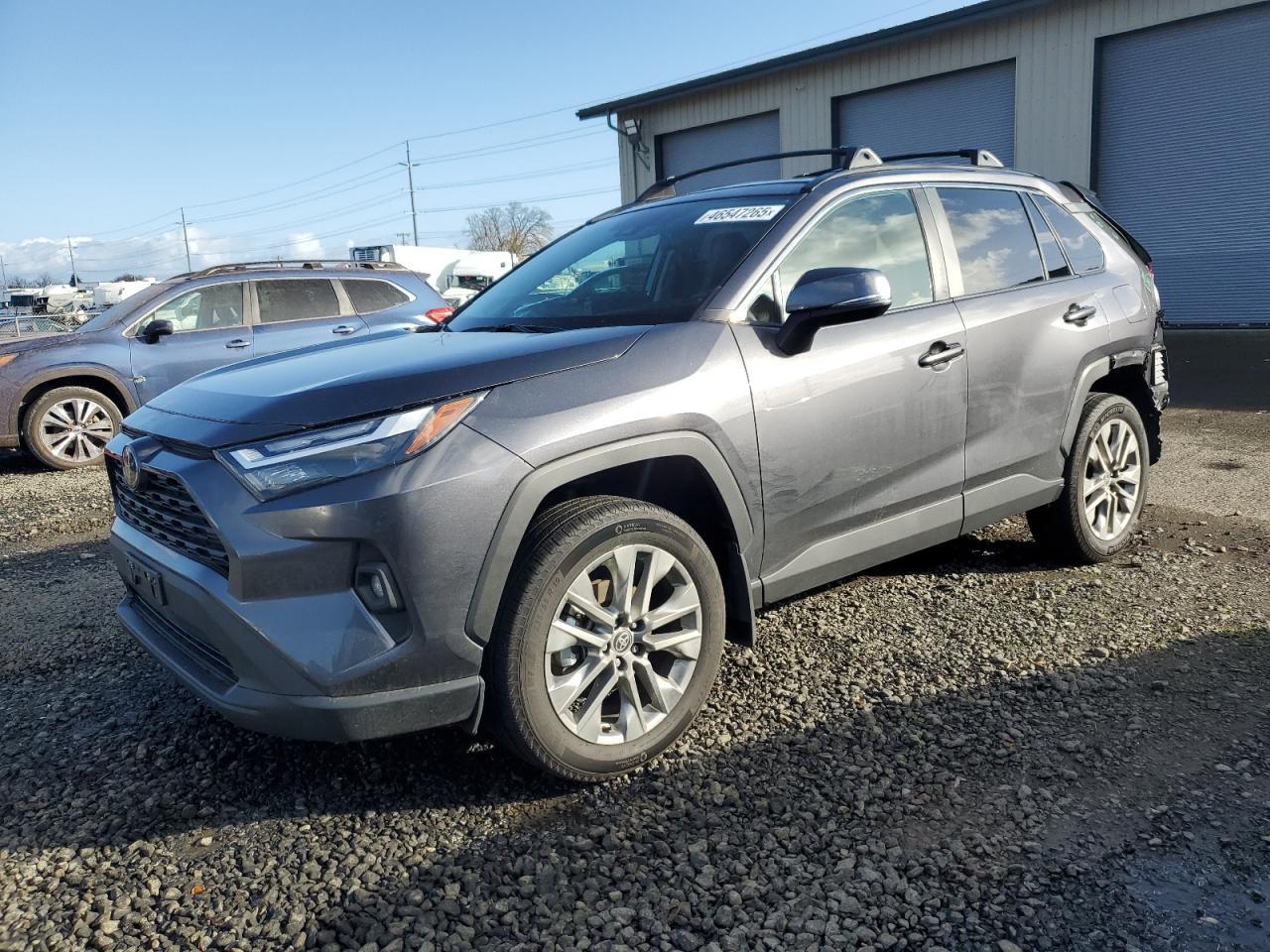 2024 TOYOTA RAV4 XLE P