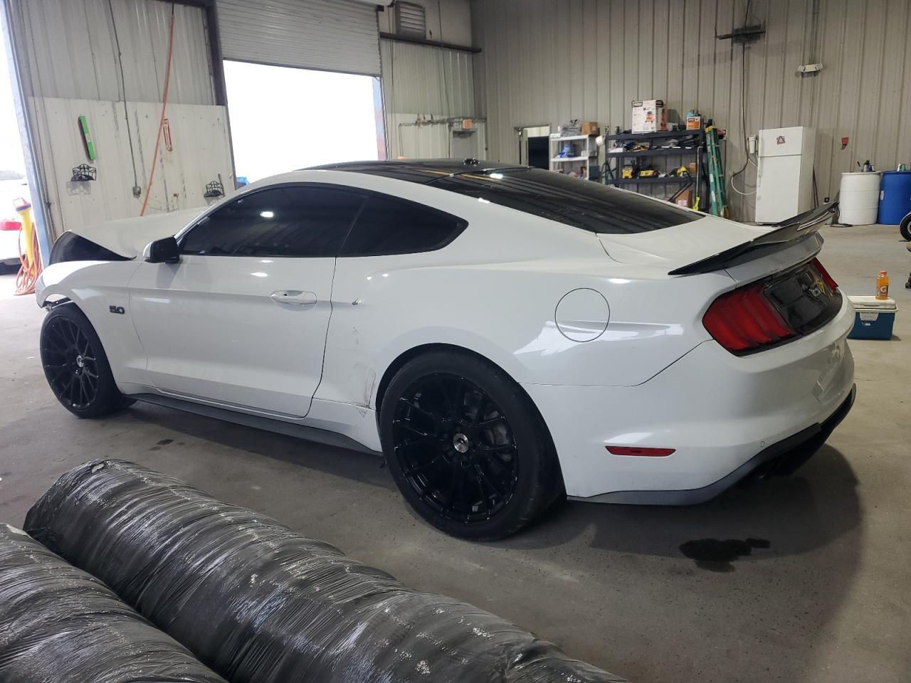 2018 FORD MUSTANG GT - Image 2