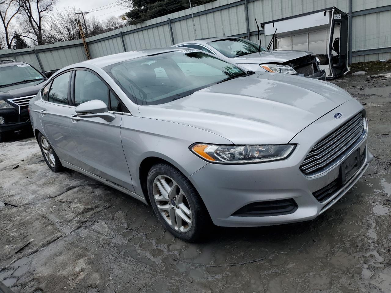 2014 FORD FUSION SE - Image 4