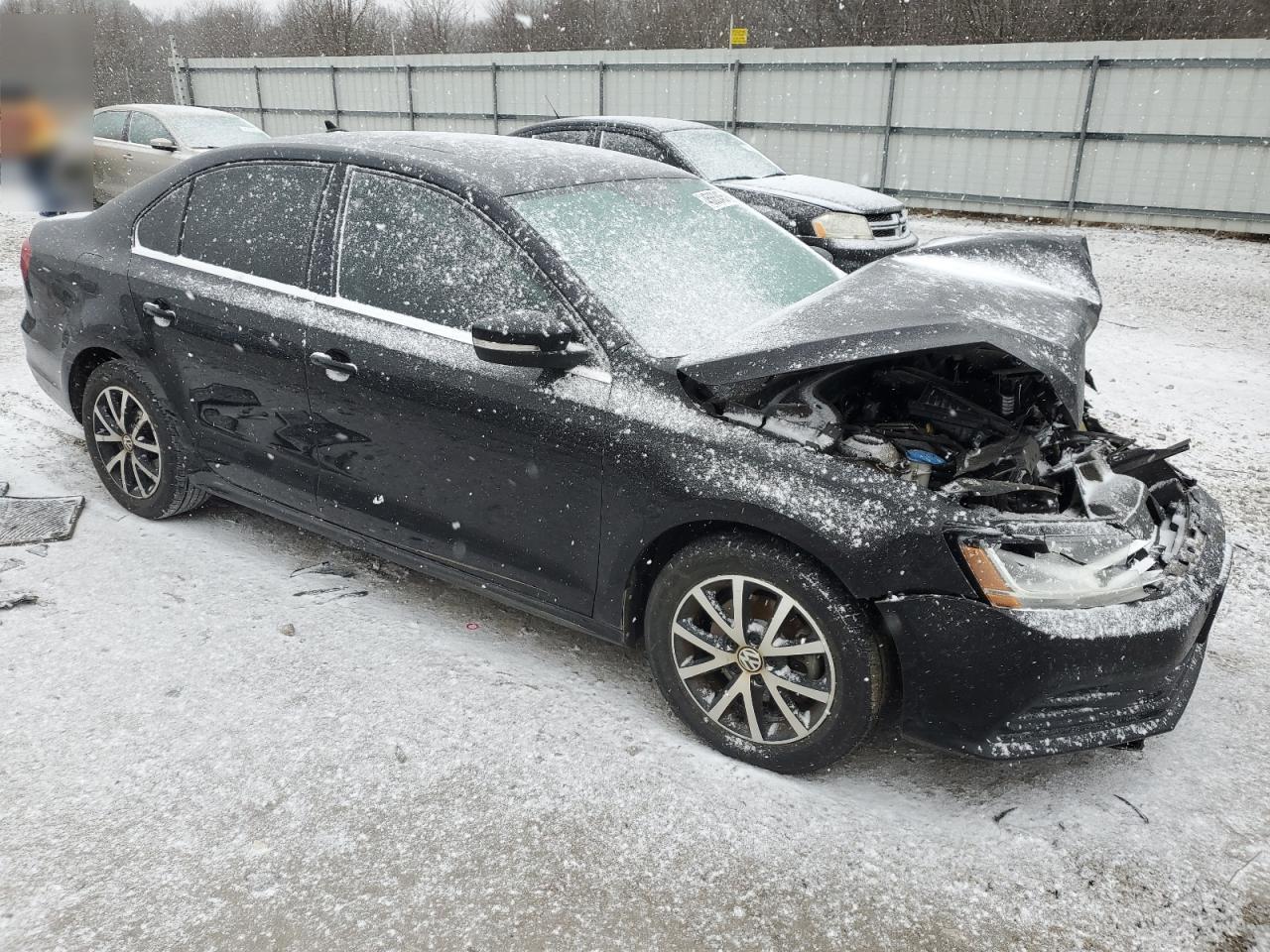 2017 VOLKSWAGEN JETTA SE - Фото 4