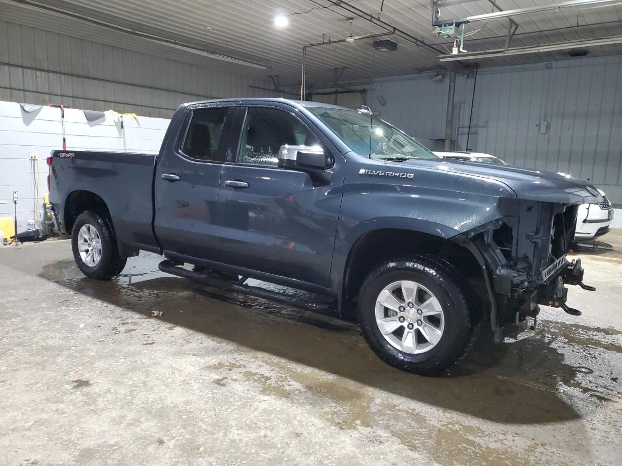 2019 CHEVROLET SILVERADO - Фото 4
