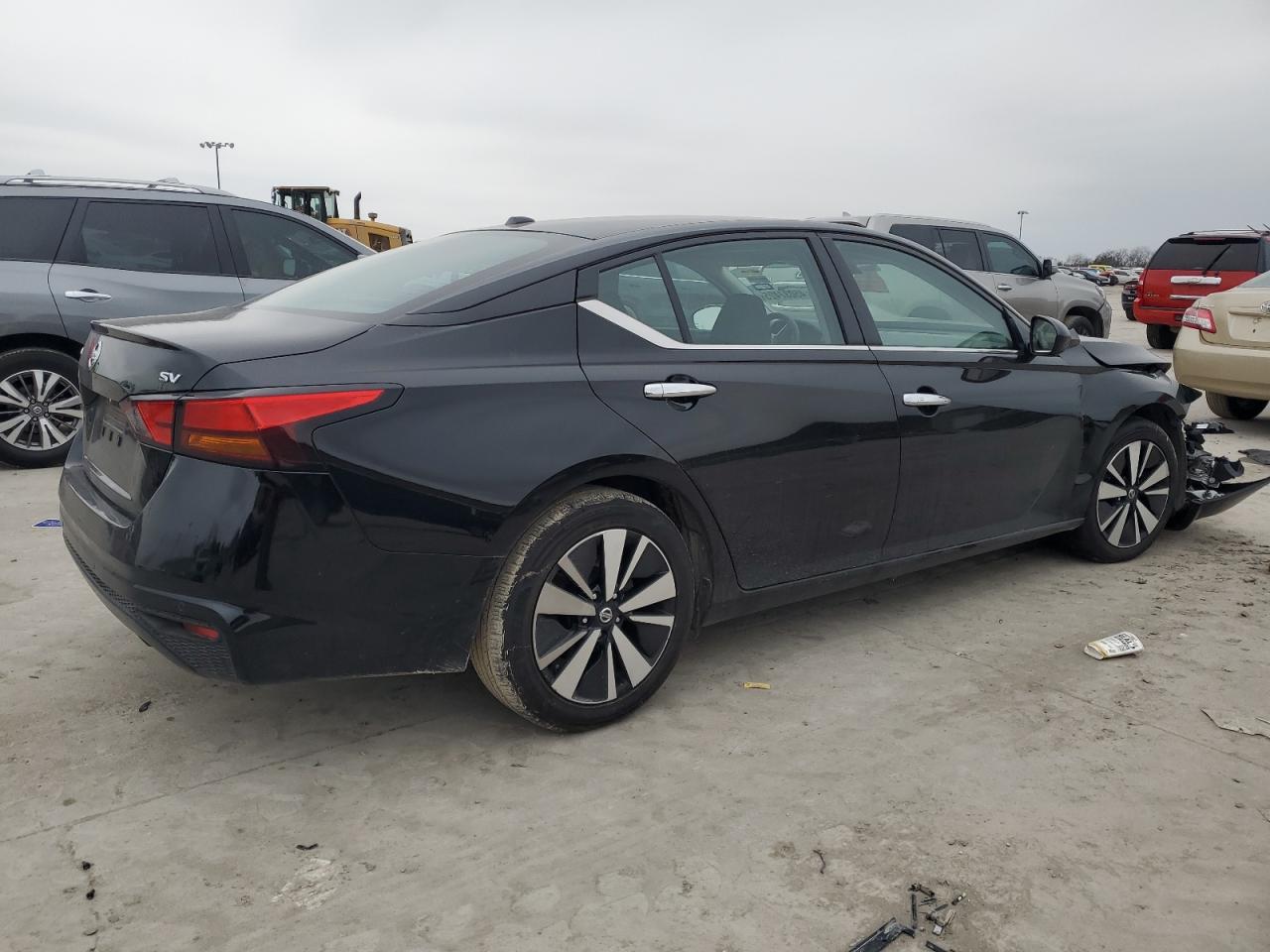 2022 NISSAN ALTIMA SV - Image 3