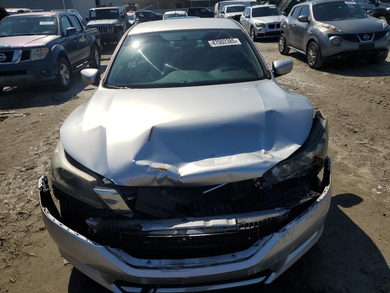 2014 HONDA ACCORD LX - Image 5