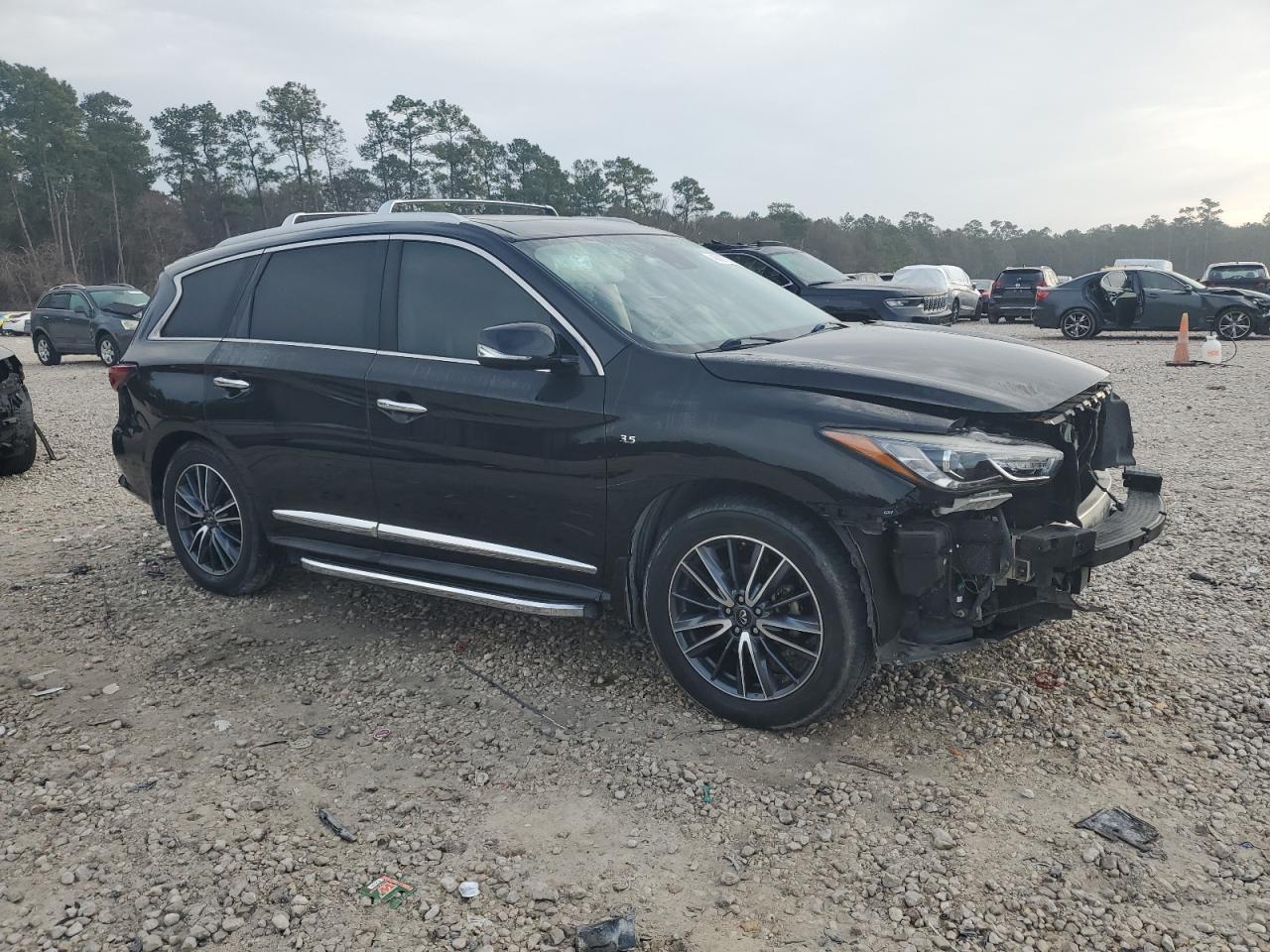 2017 INFINITI QX60 - Фото 4