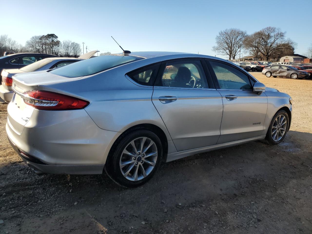2017 FORD FUSION SE - Фото 3