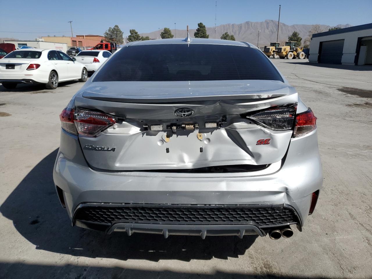 2022 TOYOTA COROLLA SE - Image 6