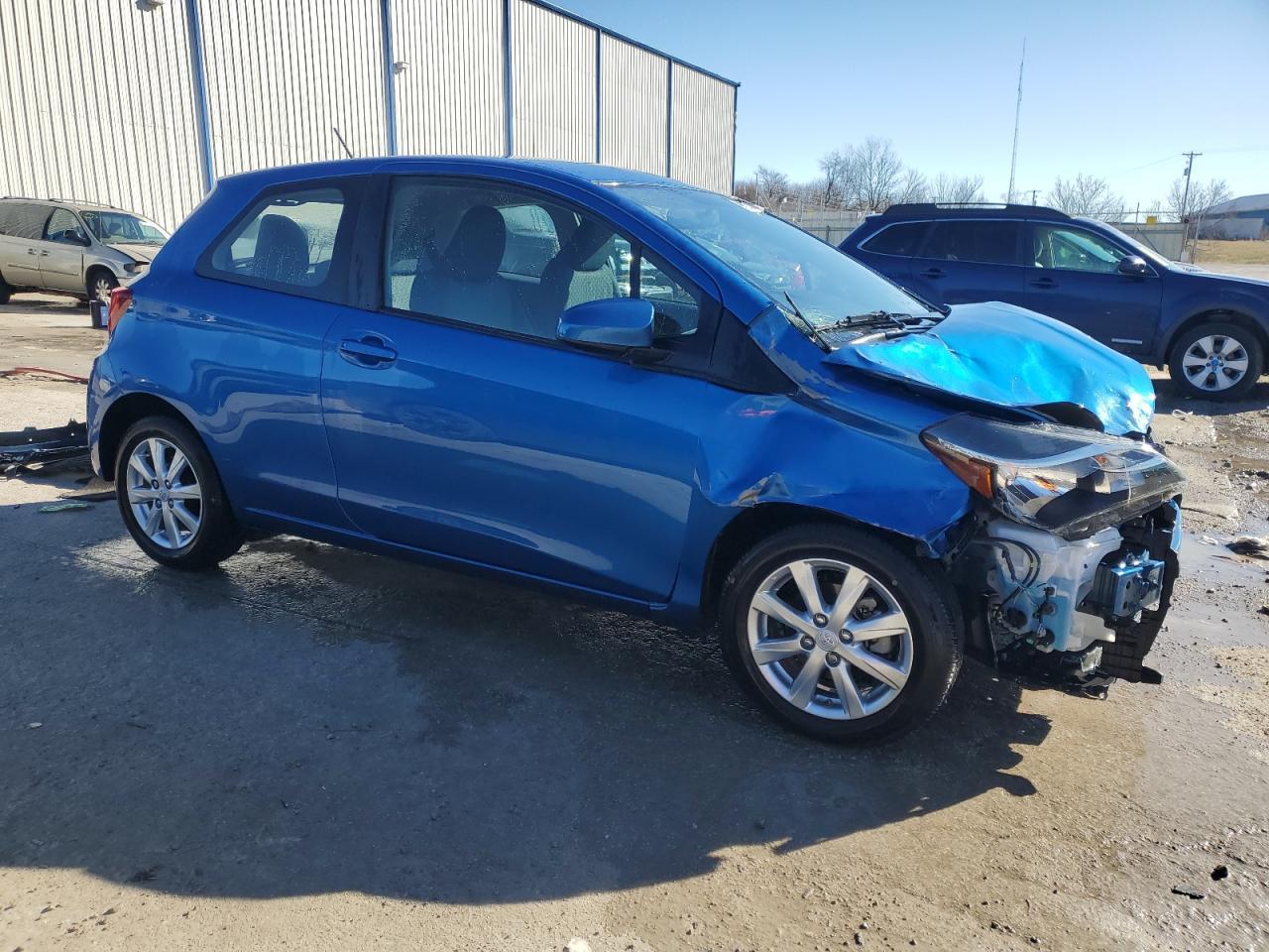2015 TOYOTA YARIS - Image 4