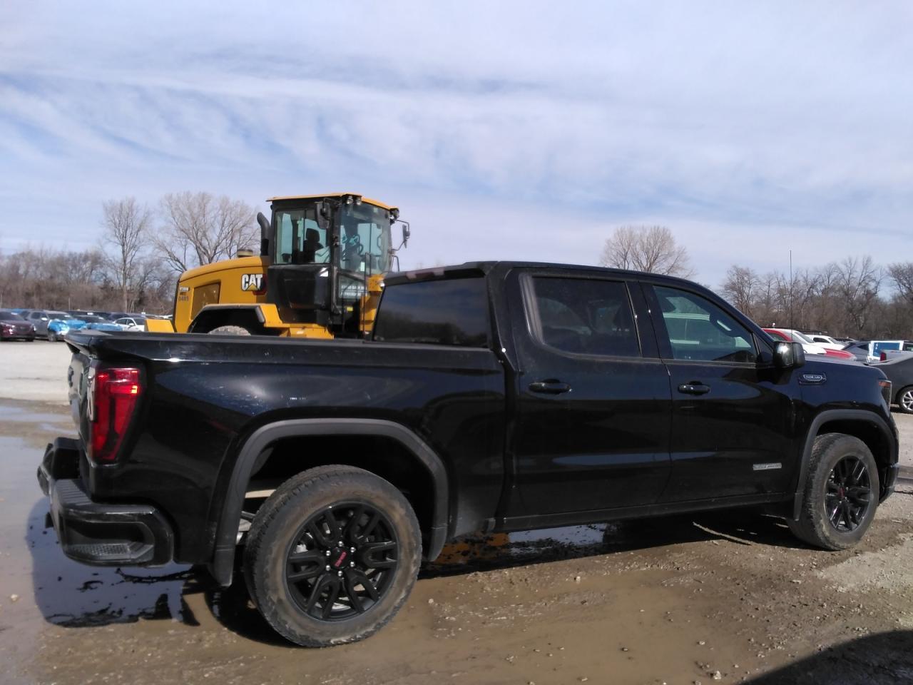 2024 GMC SIERRA K15 - Фото 3