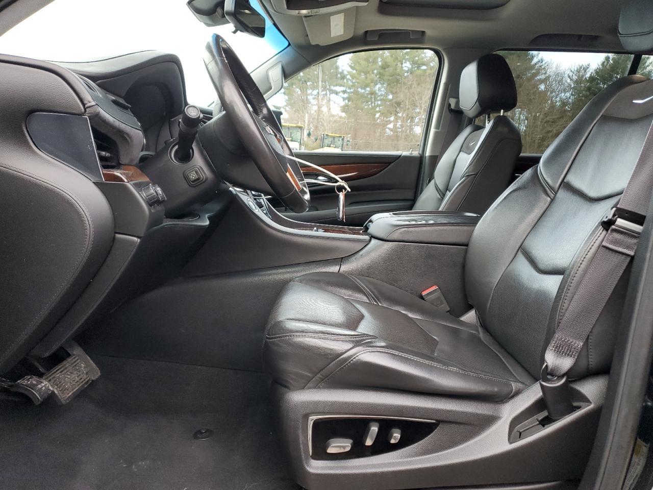 2017 CADILLAC ESCALADE E - Фото 7