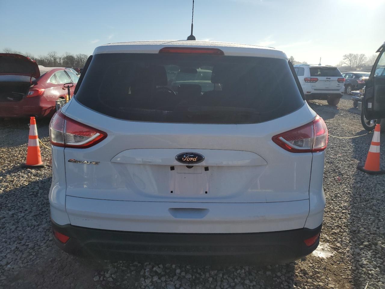 2015 FORD ESCAPE S - Image 6