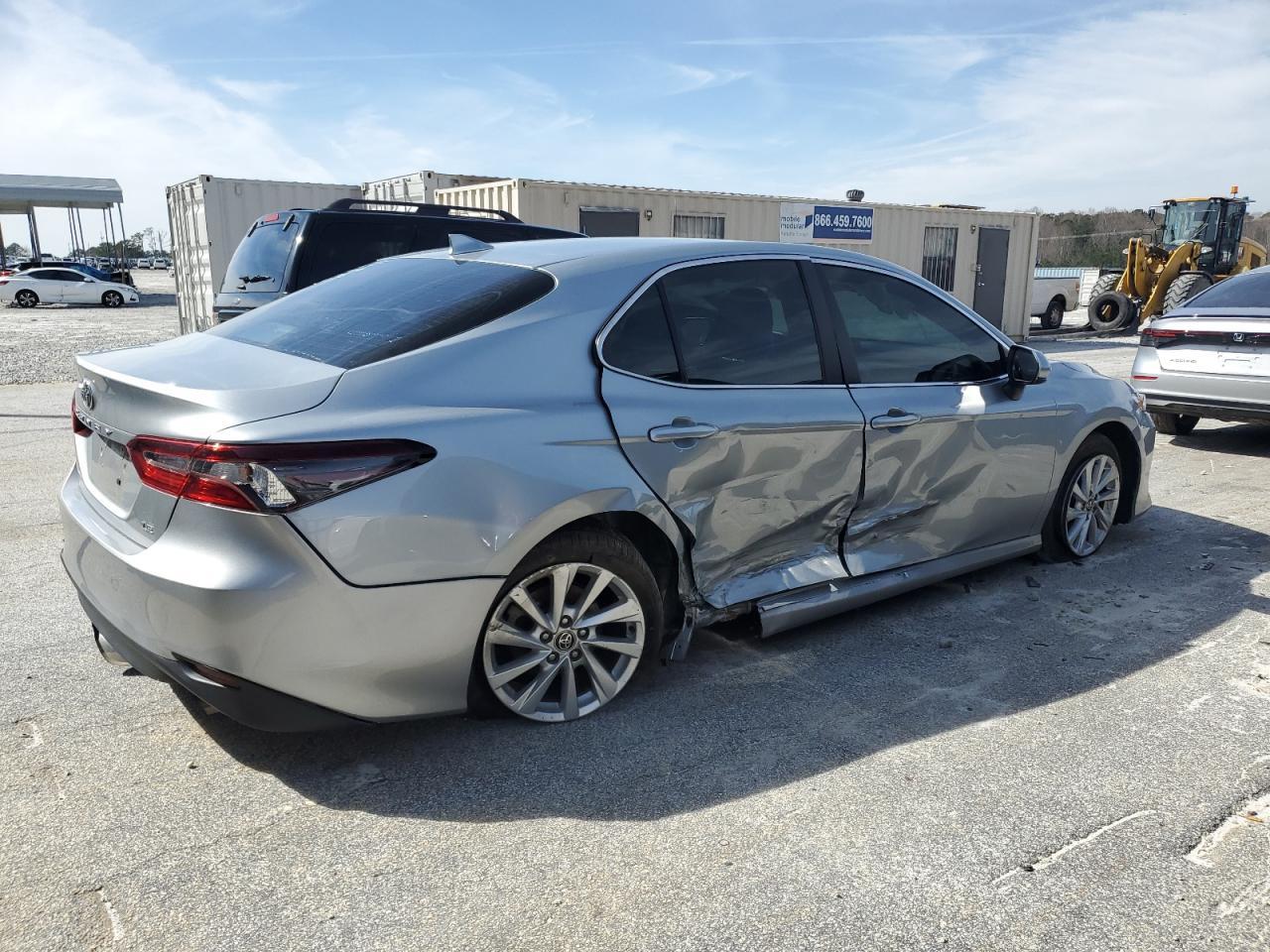 2023 TOYOTA CAMRY LE - Image 3