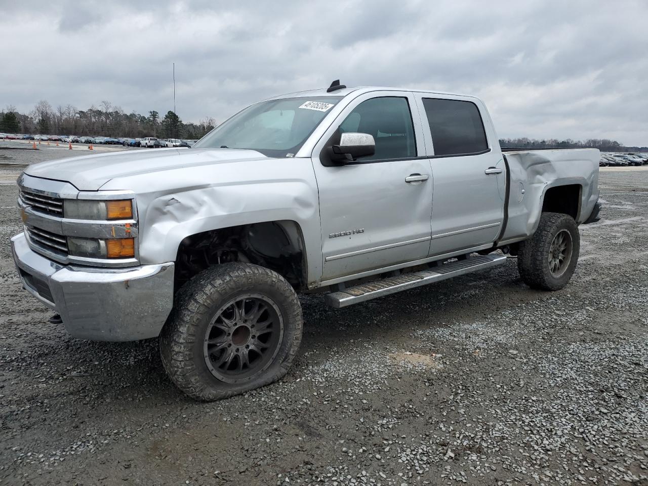 2015 CHEVROLET SILVERADO