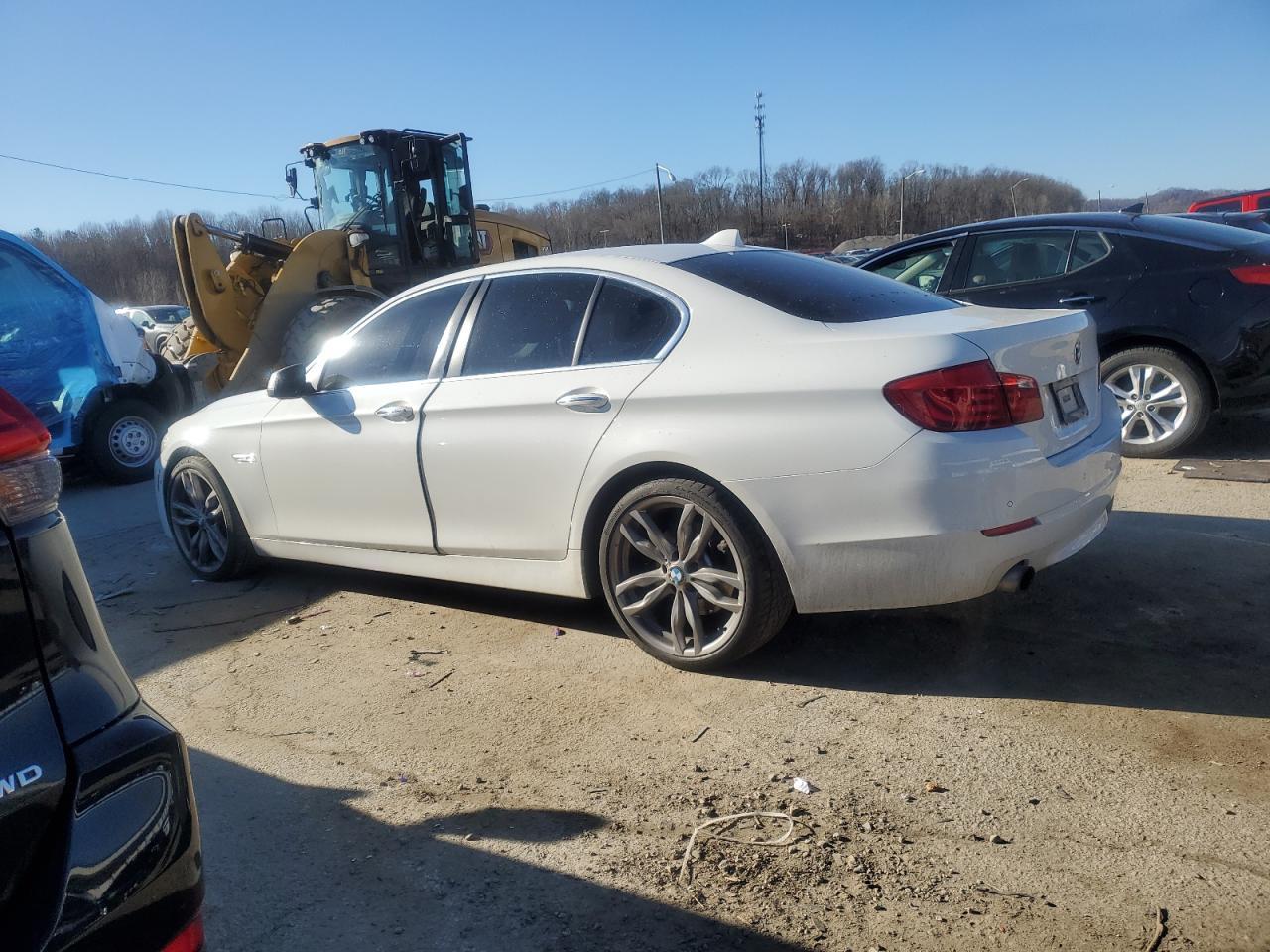 2013 BMW 535 XI - Image 2