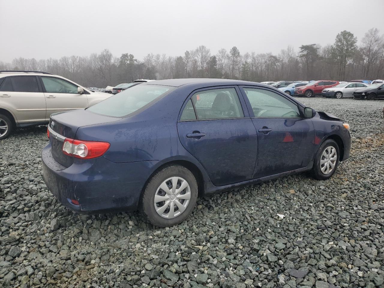 2013 TOYOTA COROLLA BA - Image 3