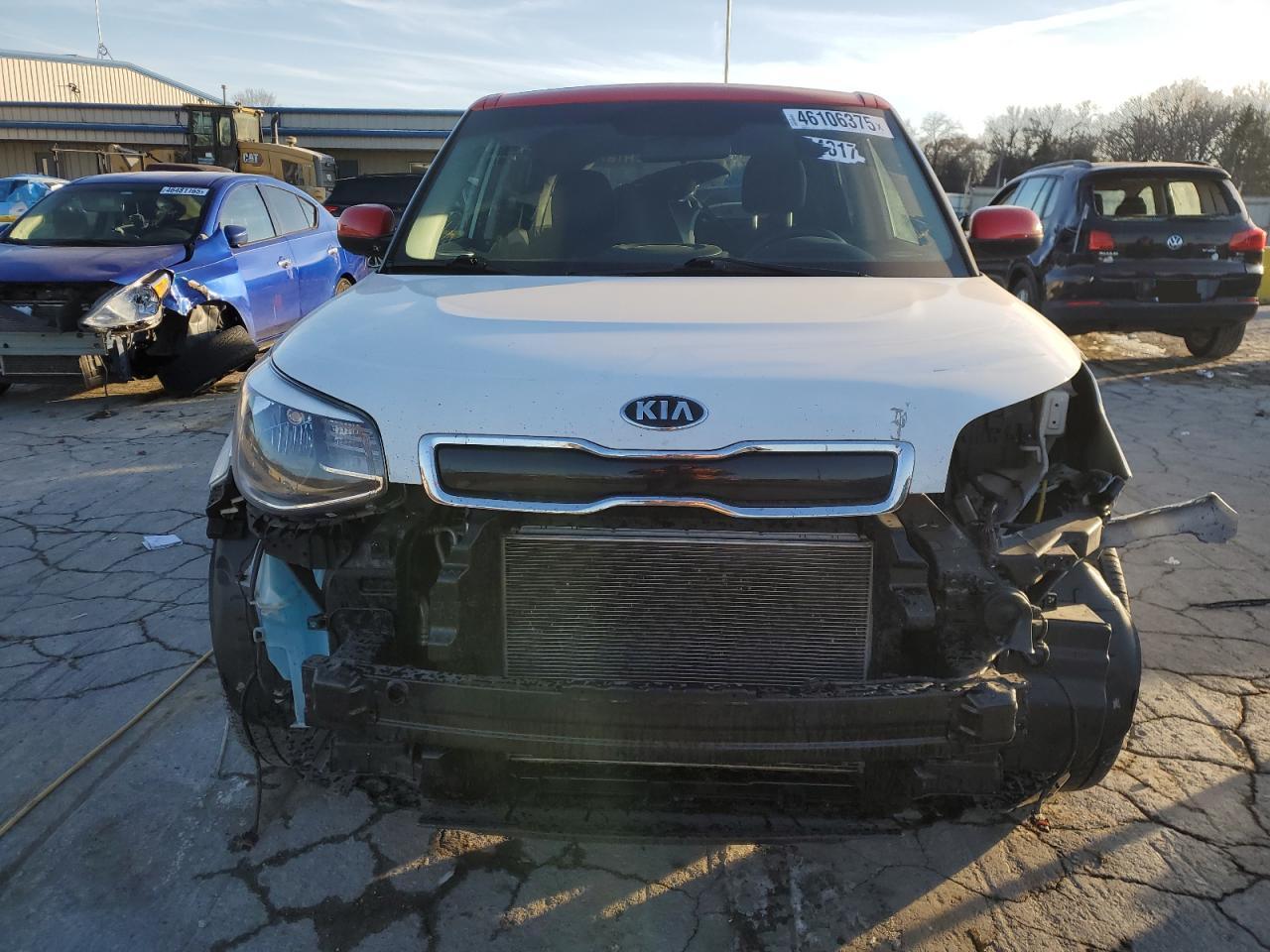 2016 KIA SOUL + - Фото 5