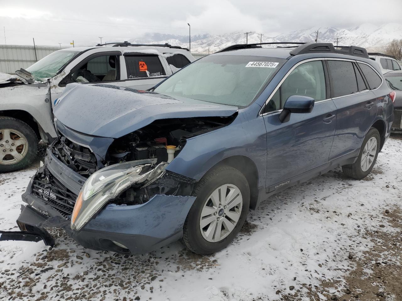 2015 SUBARU OUTBACK 2. car image