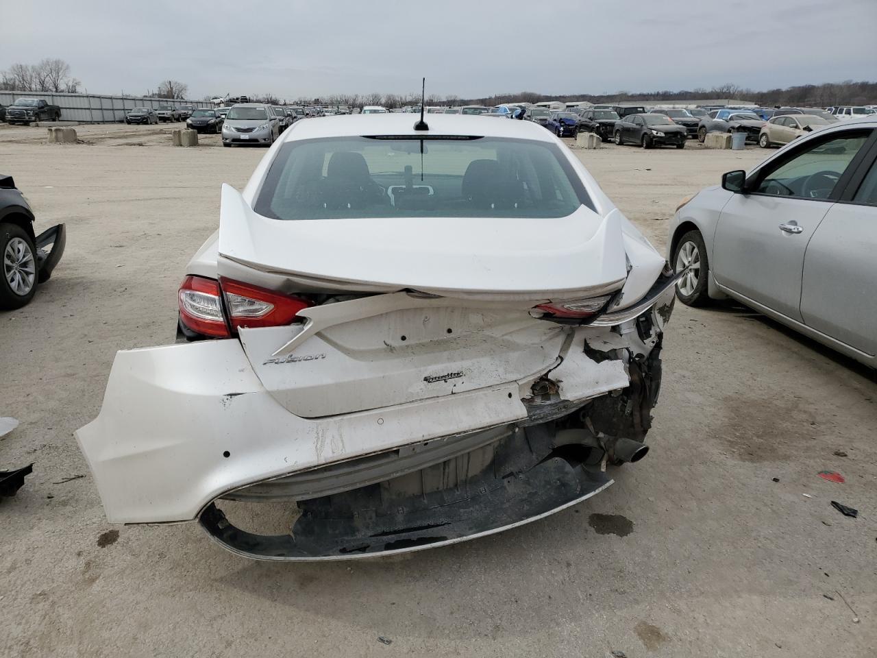 2014 FORD FUSION SE - Image 6