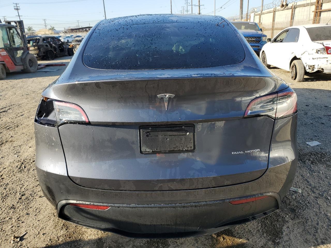 2023 TESLA MODEL Y - Фото 6