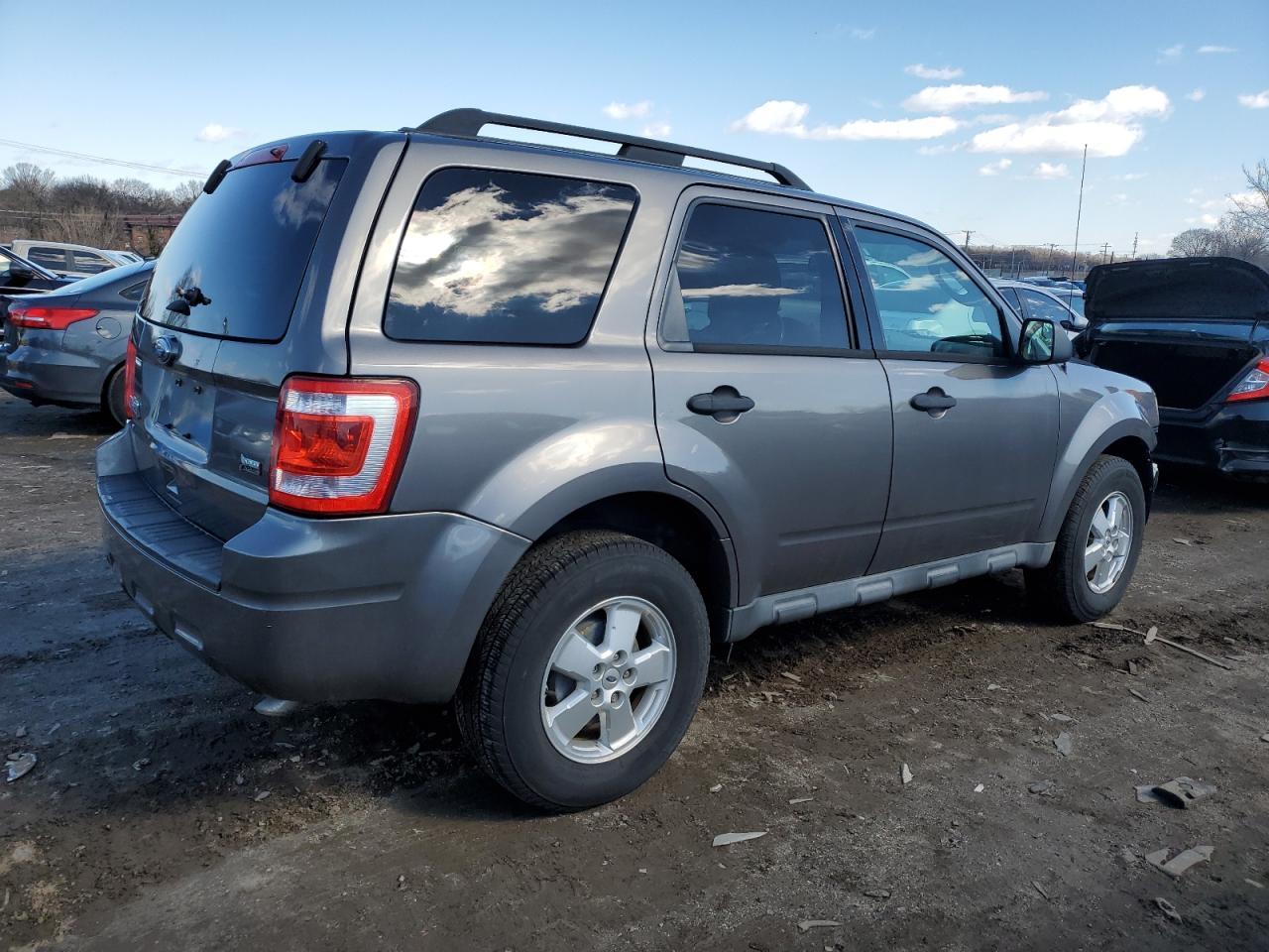 2012 FORD ESCAPE XLT - Фото 3