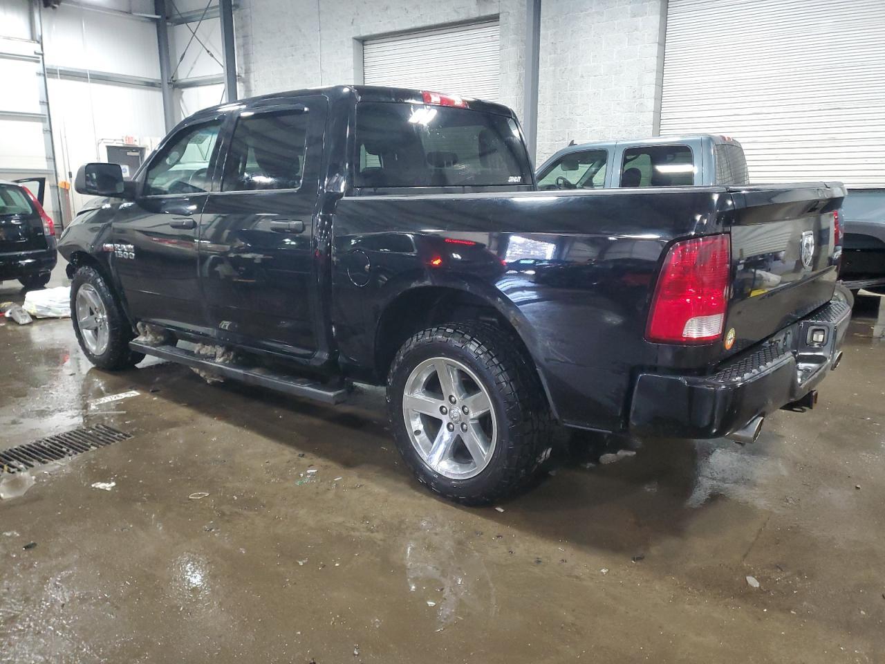 2014 RAM 1500 ST - Image 2