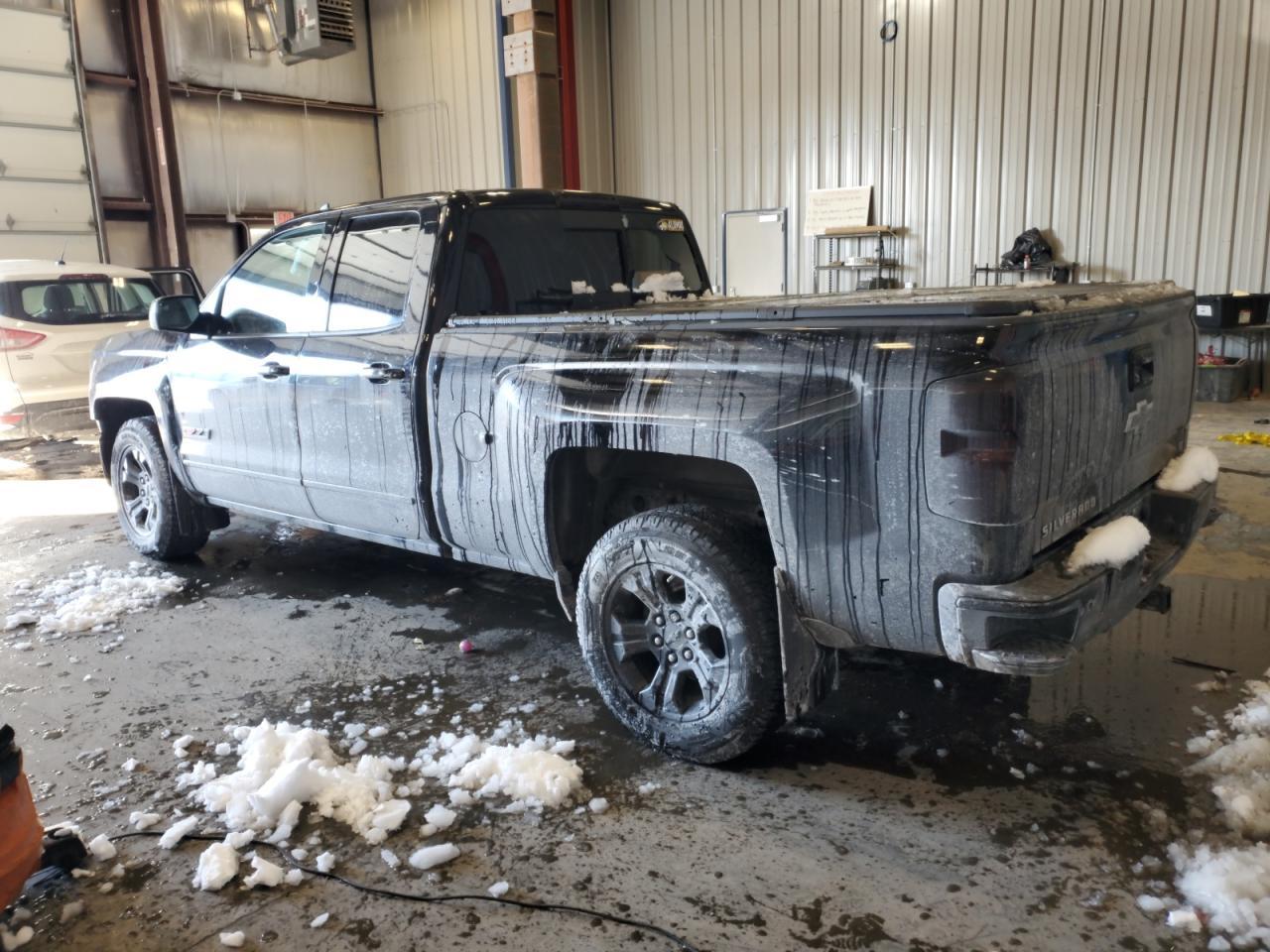 2018 CHEVROLET SILVERADO - Фото 2