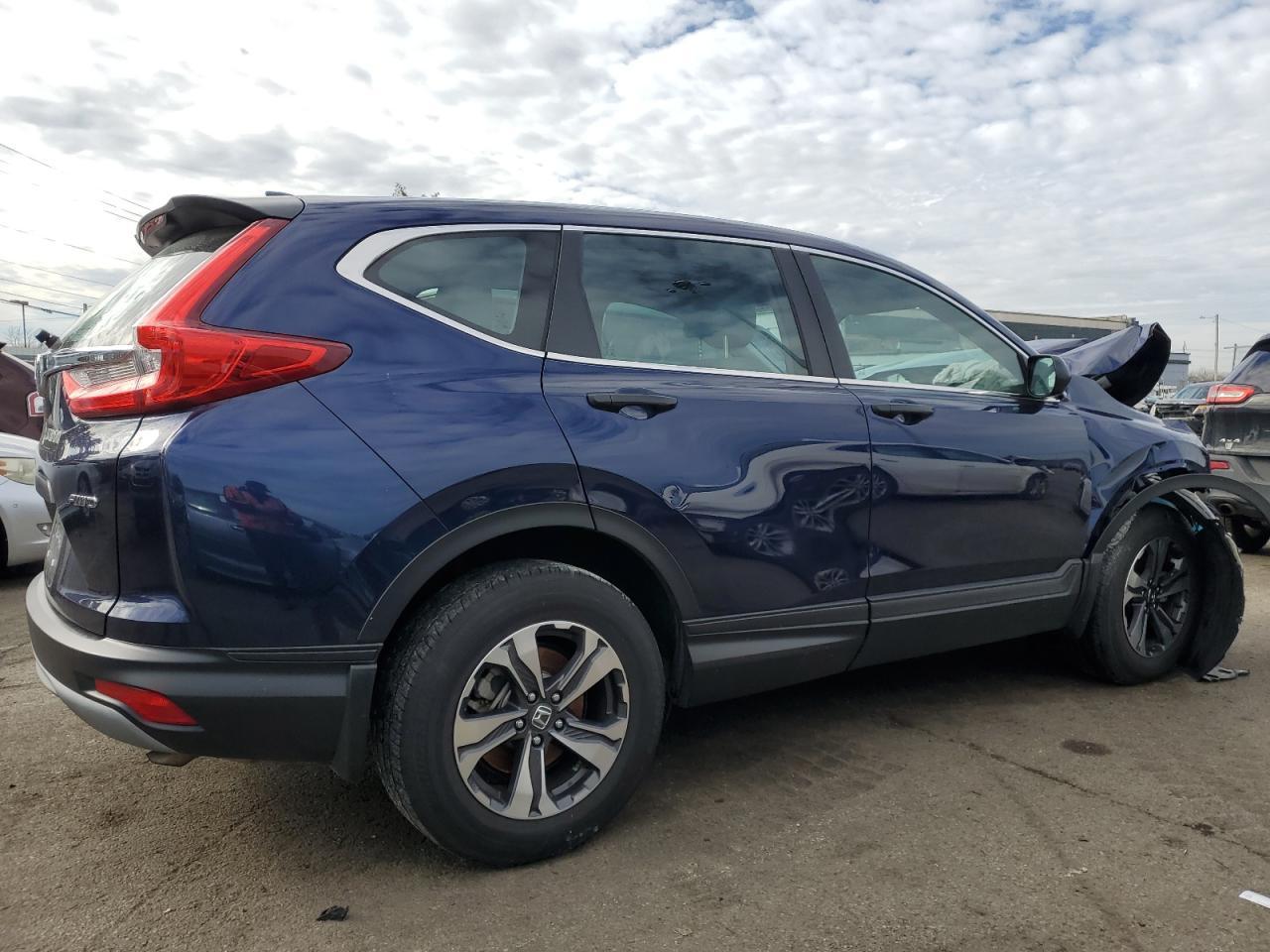 2018 HONDA CR-V LX - Image 3