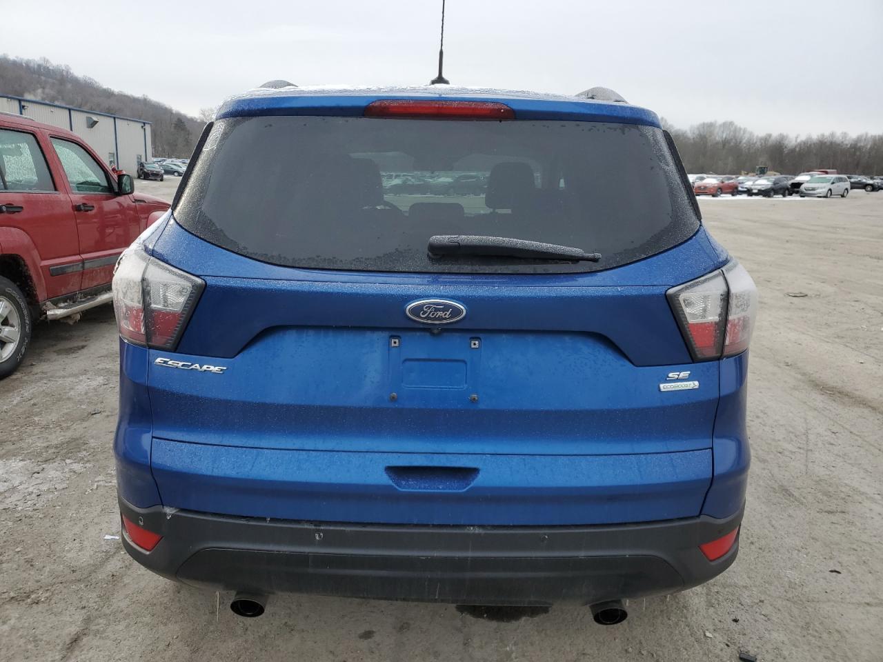 2017 FORD ESCAPE SE - Фото 6