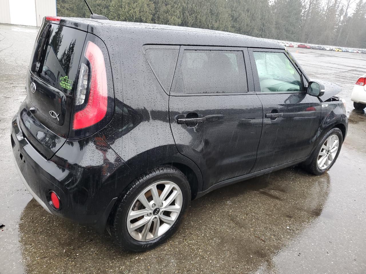 2019 KIA SOUL + - Image 3