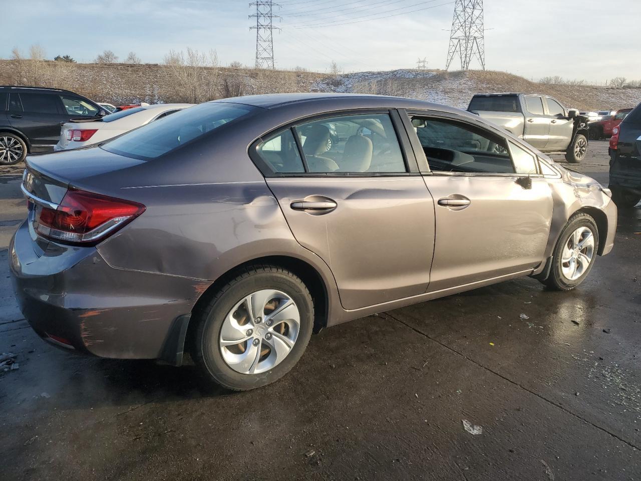 2015 HONDA CIVIC LX - Фото 3