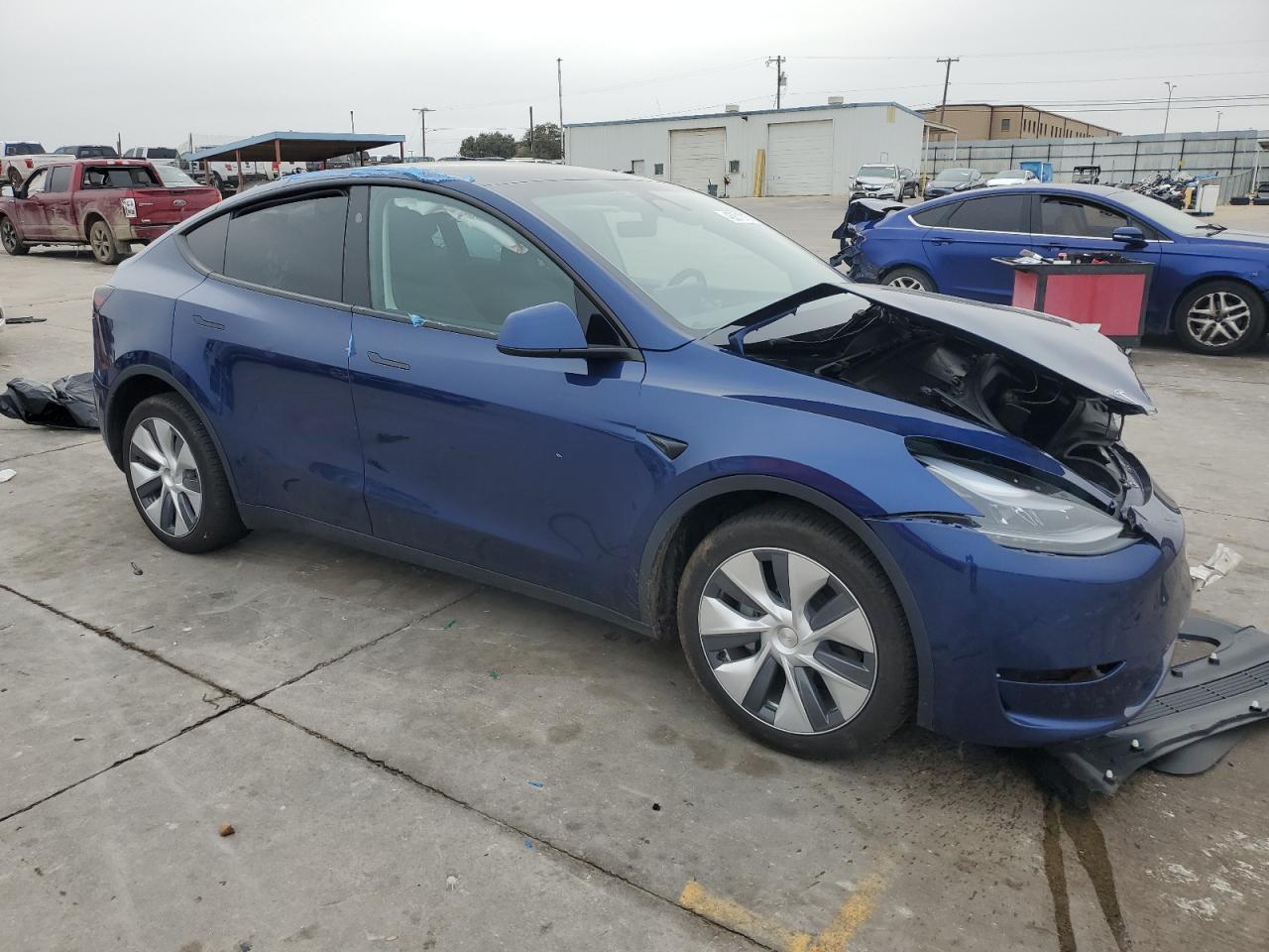 2023 TESLA MODEL Y - Фото 4
