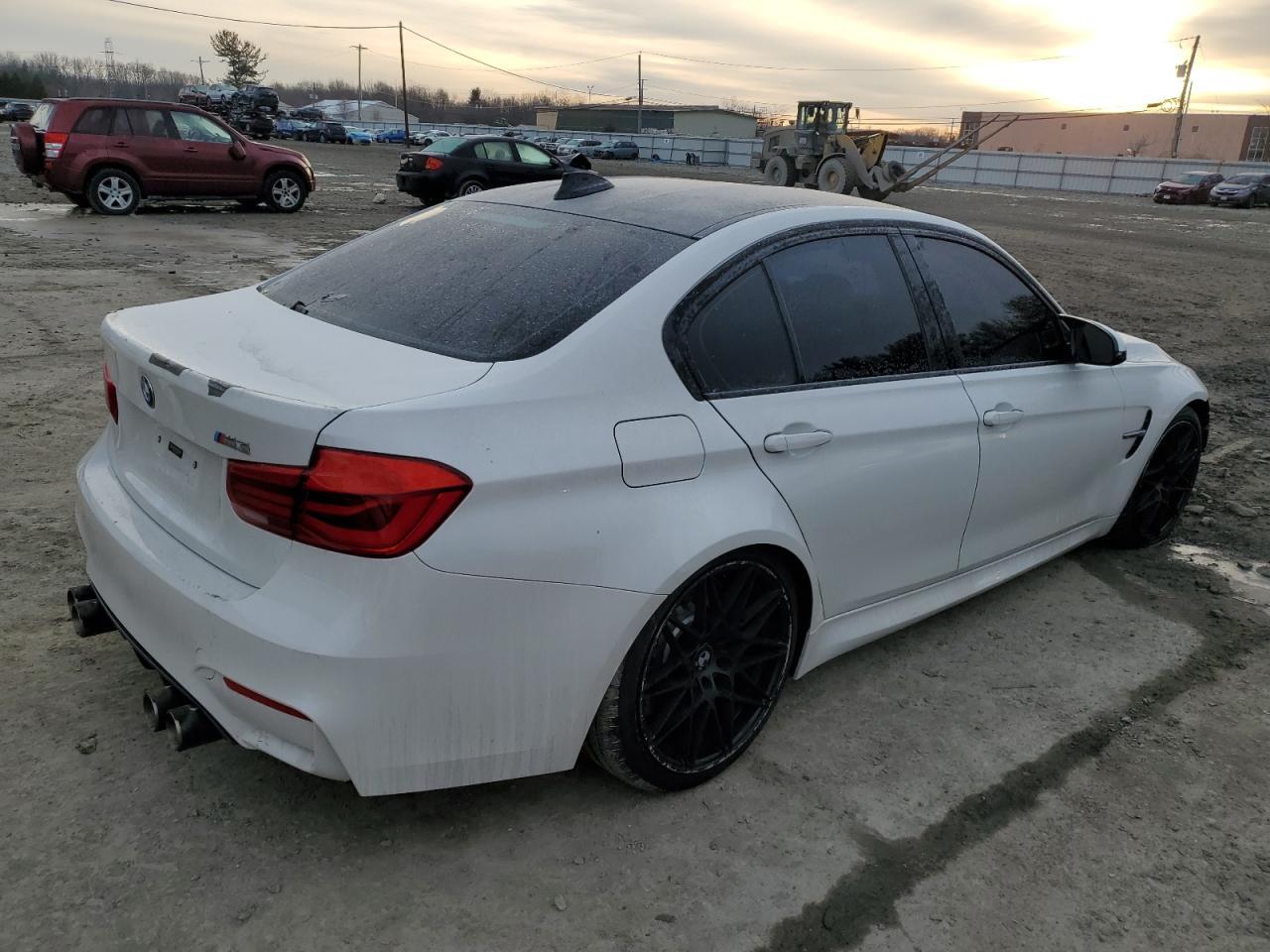 2018 BMW M3 - Фото 3