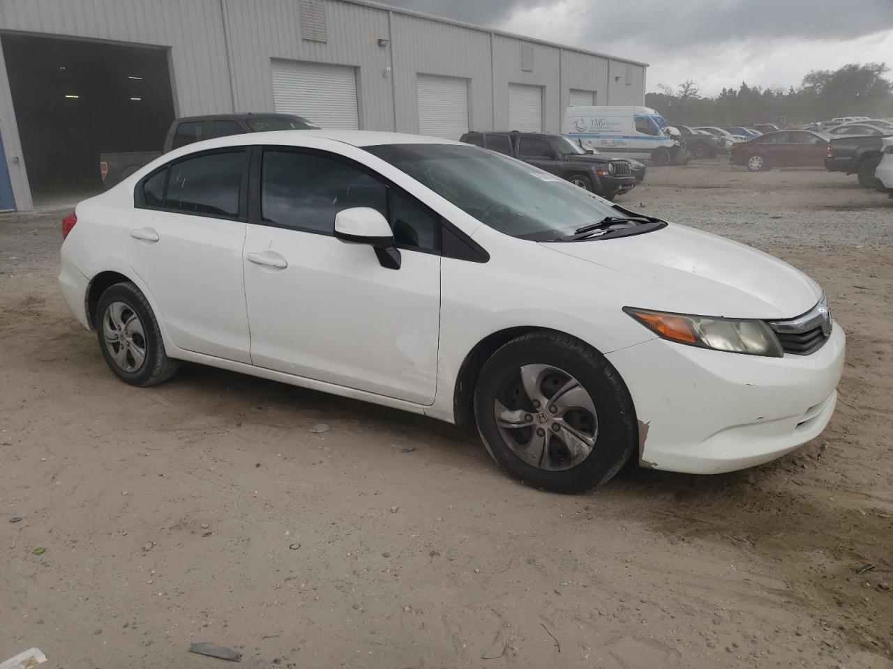 2012 HONDA CIVIC LX - Image 4