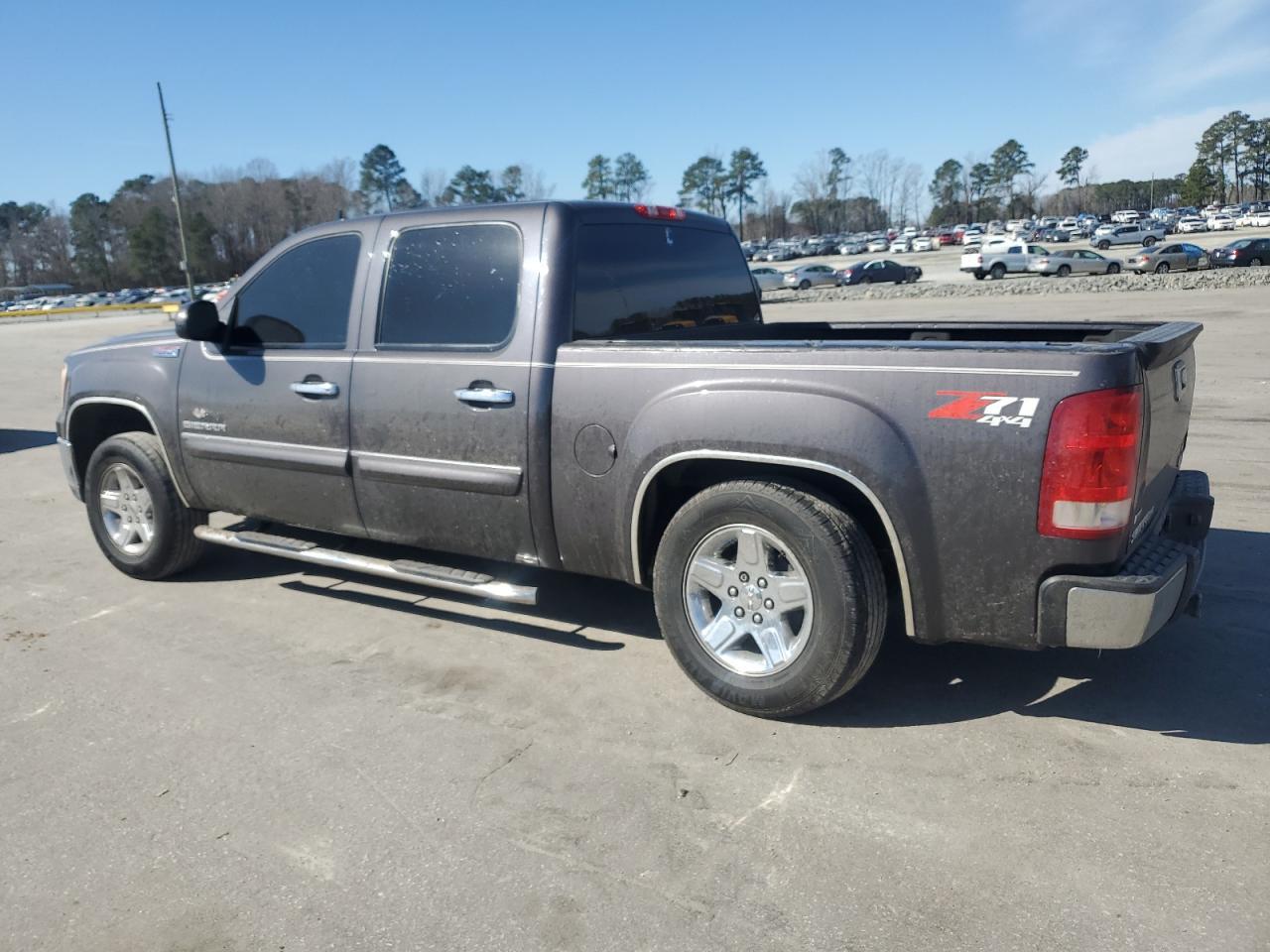 2011 GMC SIERRA K15 - Image 2