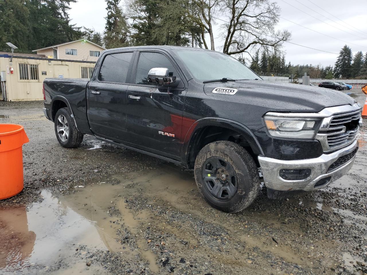 2019 RAM 1500 LARAM - Фото 4