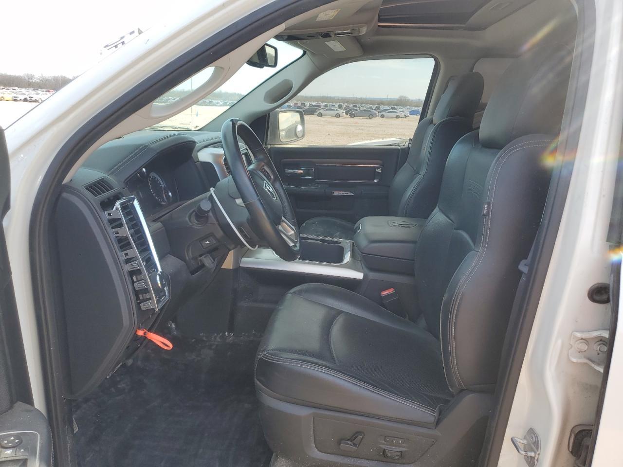 2017 RAM 1500 LARAM - Фото 7