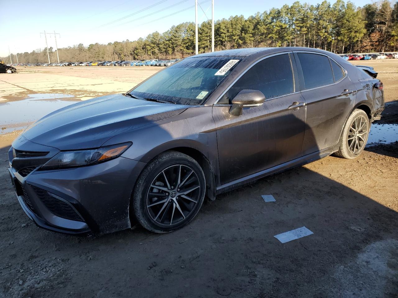 2024 TOYOTA CAMRY SE N