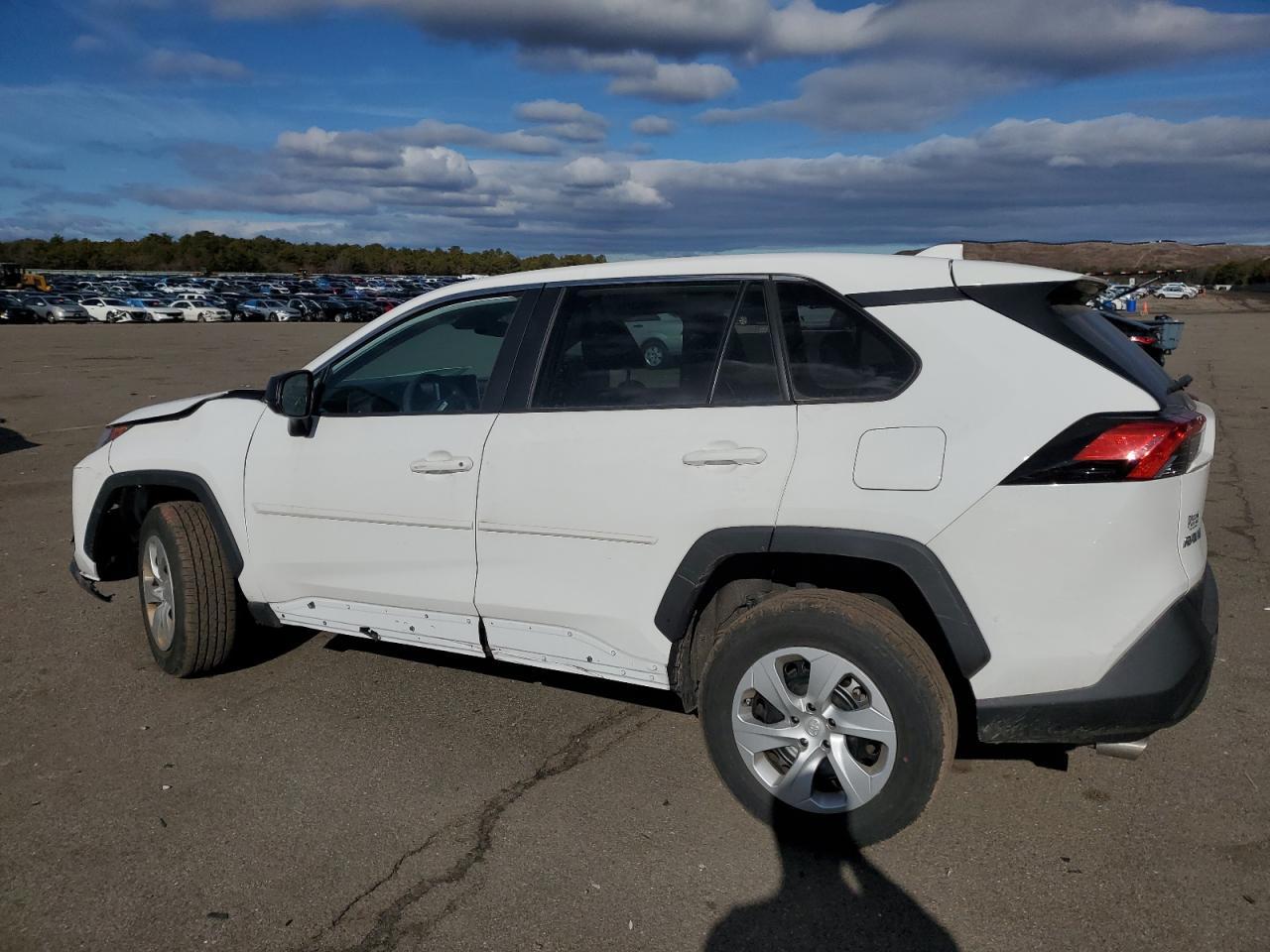 2023 TOYOTA RAV4 LE - Image 2