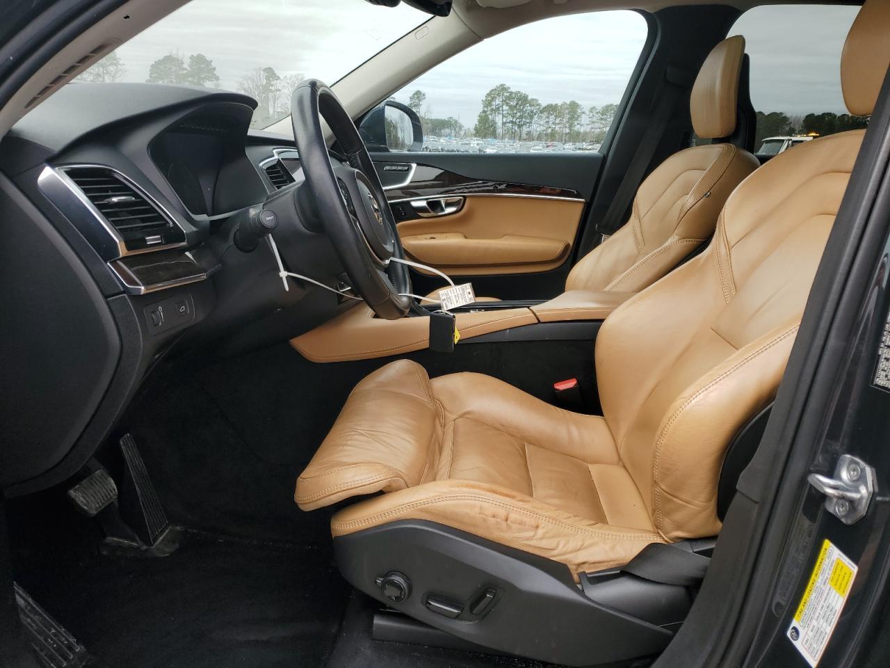 2016 VOLVO XC90 T6 - Фото 7