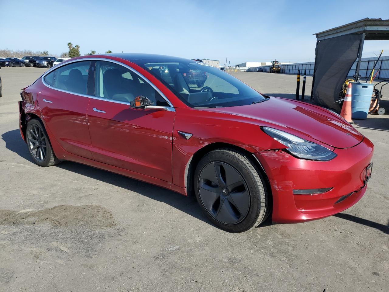 2019 TESLA MODEL 3 - Image 4