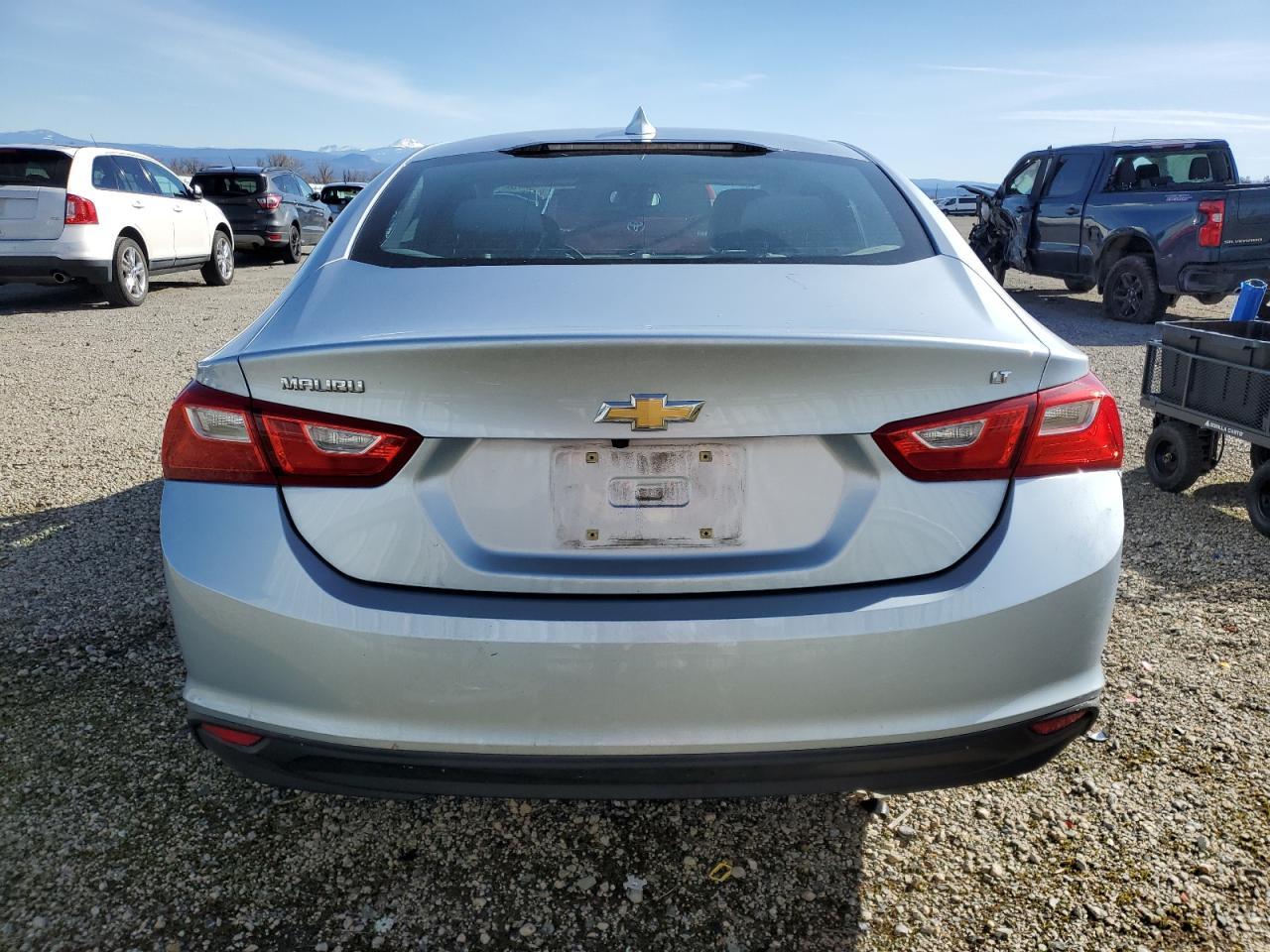 2017 CHEVROLET MALIBU LT - Image 6