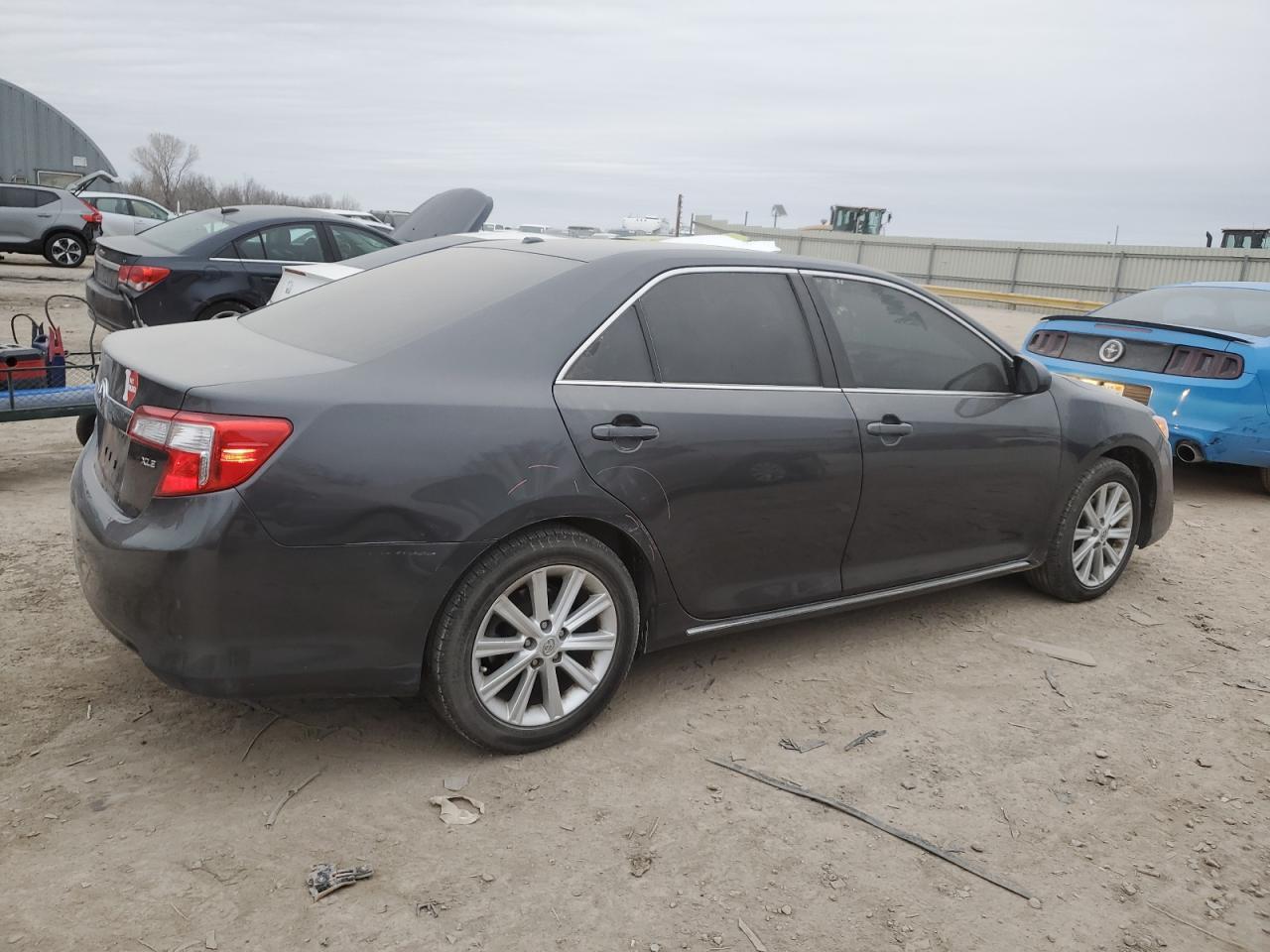 2012 TOYOTA CAMRY BASE - Image 3
